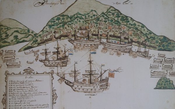 1601 年在直羅里島周遭海上，葡萄牙和荷蘭船隻正在交戰，遠處島上可看到清真寺、天主教堂和一座小堡壘。 圖｜Wikimedia